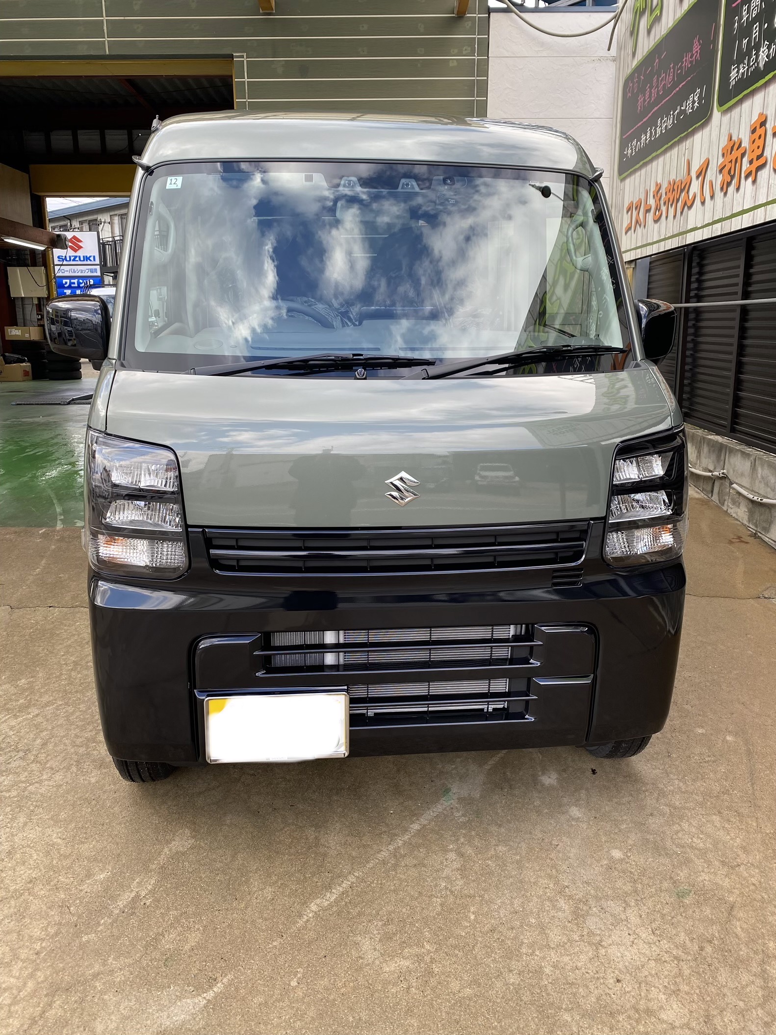 【ご納車レポート】スズキ エブリイ Jリミテッド（アイビーグリーンメタリック）を新車でご納車｜総額1,945,000円